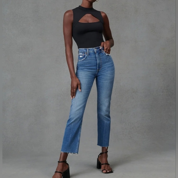 Abercrombie & Fitch Denim - Abercrombie Ultra High Rise Ankle Straight Jeans
